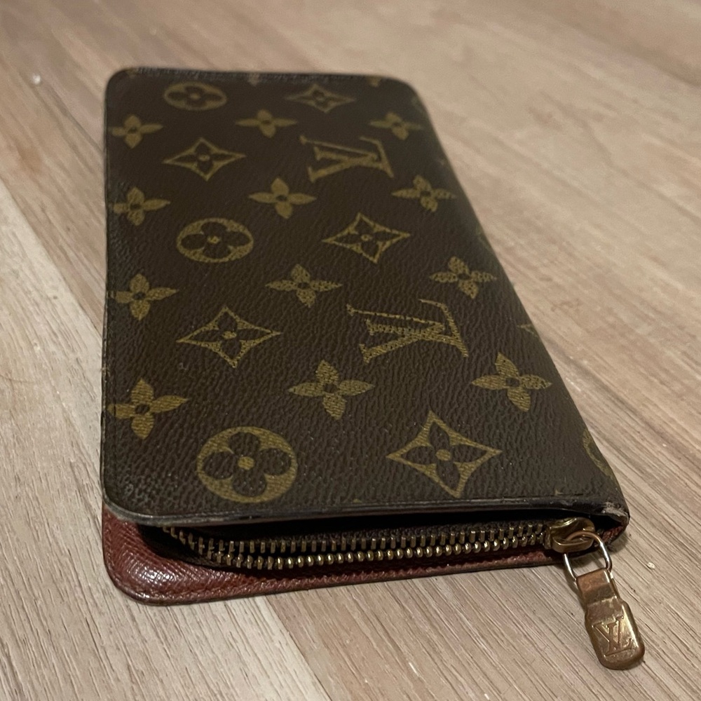 Louis Vuitton Zippy Monogram Zip Long Wallet